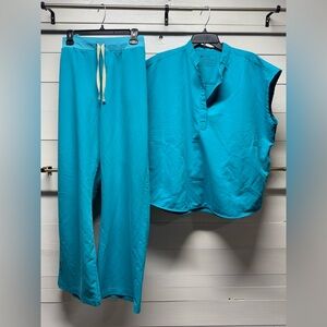 Figs teal set!! Rafeala Top XL Livingston Pants XXL